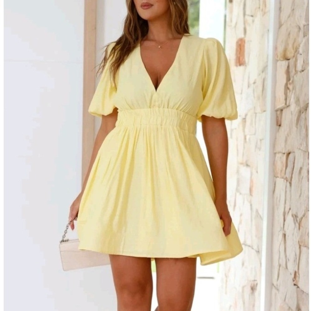 Billy J Erin Mini Dress Butter Yellow Puff Sleeve V-Neck Smocked Waist Size 12